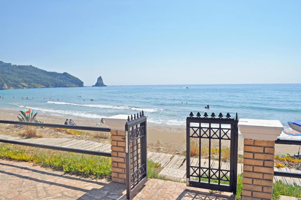 Beach House Yannis 3 In Agios Gordios Beach On Corfu Εξωτερικό φωτογραφία